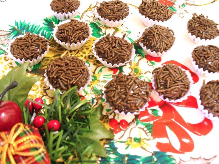 Brigadeiros com castanha de caju