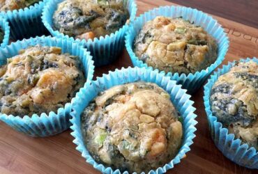 Muffin de espinafre e cenoura